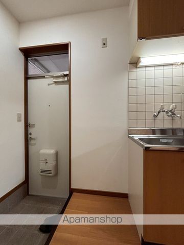ハイツリモージュ万代の内装写真