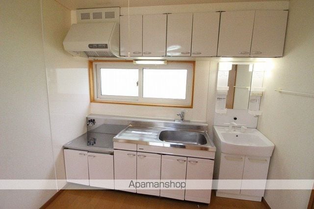 detached 北海道恵庭市中島町１丁目

地図を見る