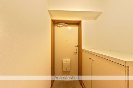 さかもと第２ビル[1R/22.5m2]の玄関