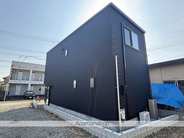 曳馬ガレージ付戸建の外観写真