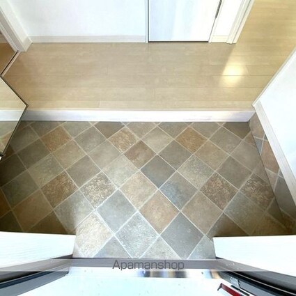 ラポール松澤Ｂ[1LDK/46.37m2]の玄関