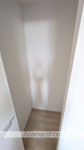 シャルフ飛江田 IIの内装写真