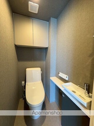 東京都中野区東中野１丁目[3LDK/60.14m2]のトイレ