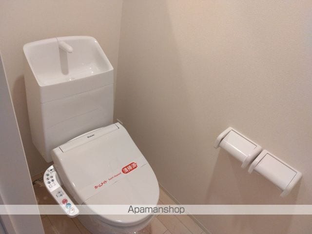 フレール 達の内装写真
