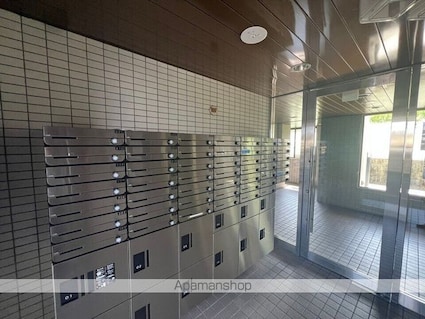 滋賀県大津市一里山５丁目[1K/24.96m2]のエントランス3