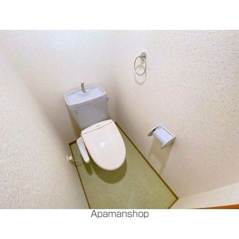 セレッソIKUWAの内装写真