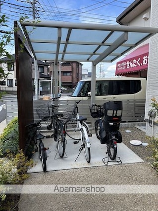 ヴィラ・グリナージュ[2LDK/81.64m2]の共用部1