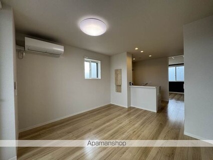 ベレオ鳴神[1LDK/47.46m2]のリビング・居間