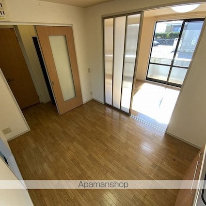 フォーレス　マロニエ[2K/42.84m2]のリビング・居間