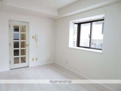 ジュネパレス新松戸第１４[1R/21m2]のリビング・居間