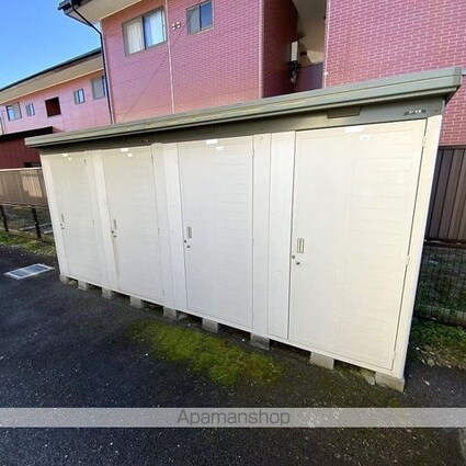 グリーンハイムマルサン[2K/39.69m2]の共用部1