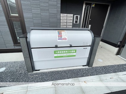 Ｄーカヴェリ本千葉[1LDK/40.78m2]の共用部3