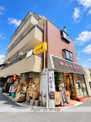 川端マンションの外観写真