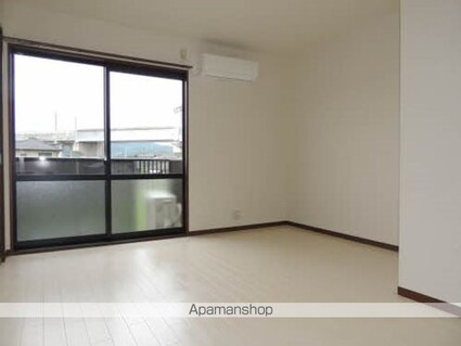 セントレージＴＭＲ[2LDK/50.7m2]のリビング・居間