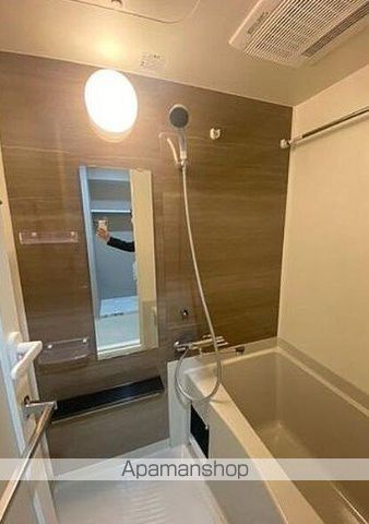 ALTERNA池袋EASTの内装写真