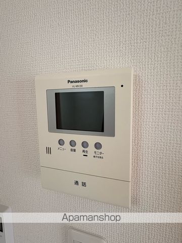スカイ レジデンスA棟の内装写真