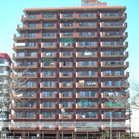 第5鶴丸ハイツ西田の外観写真