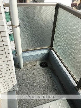 ステージファースト白山Ⅱ[1R/22.7m2]のバルコニー