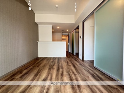 ＯＲＥＳ[2LDK/49.03m2]のリビング・居間