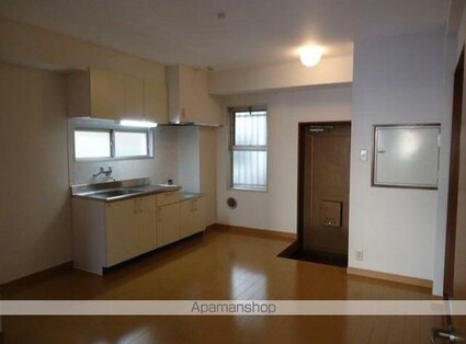 グリーンピア彦春[2LDK/44.55m2]の玄関