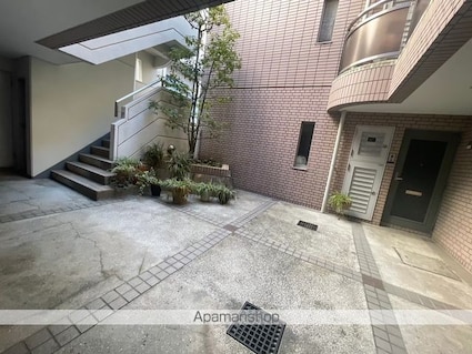 パティオ西池袋Ⅲ[2LDK/54.66m2]の共用部2
