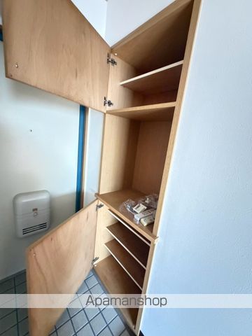 サンハイツ麻里布の内装写真