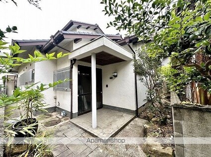 内原戸建１３４－３[5LDK/107m2]のエントランス