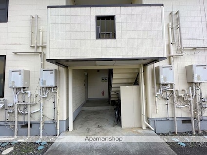 ラプラスプリティ[2DK/49.5m2]のエントランス