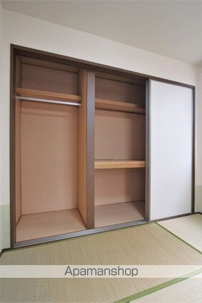 空港サヤハイツⅡＢ棟[2LDK/50.66m2]の収納