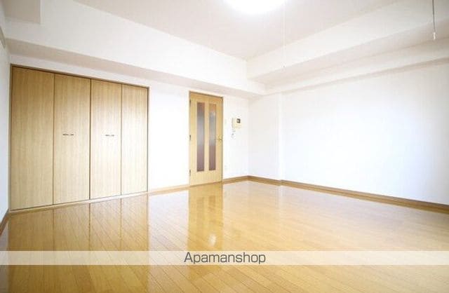 セントラルアベニューの内装写真