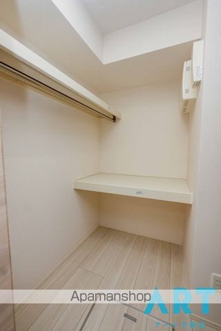 アウェーナス朝美の内装写真