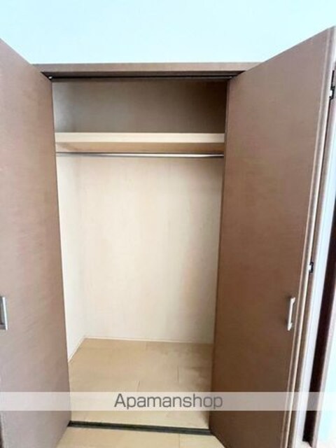 和歌山県和歌山市今福５丁目[1K/27m2]の収納