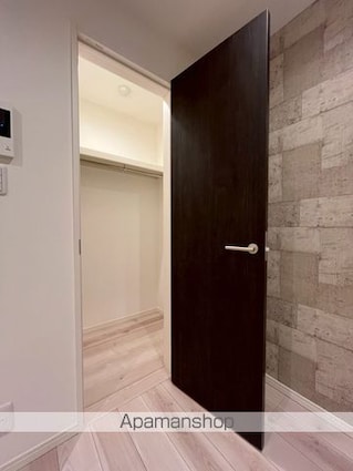 ＩＮＦＩＮＩＴＹ　ＫＯＹＡＳＵＭＡＣＨＩ[1K/25.38m2]の収納