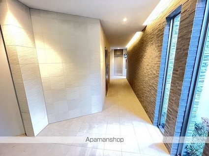 Ｔｅｒｒａｃｅ　Ｔｈｅ　本郷[2LDK/58.25m2]の共用部1