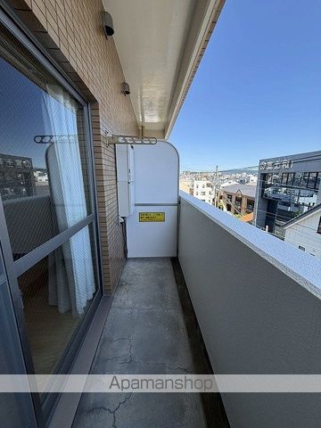 シズメン寿ビルの内装写真