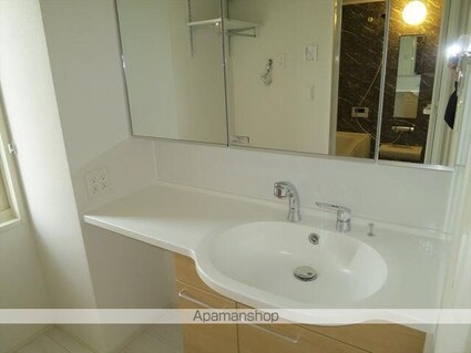 アーバンクレスト渚[1LDK/52.13m2]の洗面所