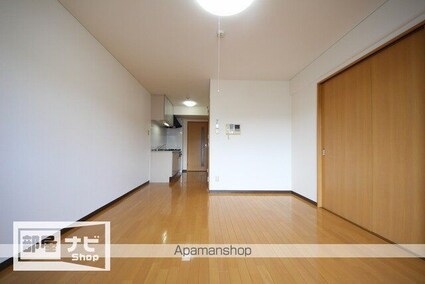 アーバン道後今市[1LDK/36.43m2]のリビング・居間