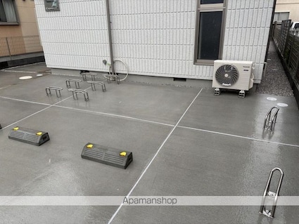 ＴＯＭＵＳＥＩ　Ⅵ[2LDK/53.88m2]の駐車場2