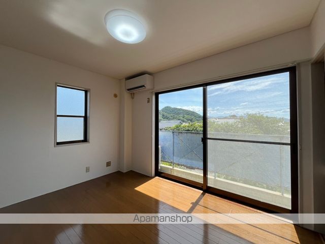 マンションラグの内装写真