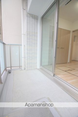 LADOUCEUR九条の内装写真