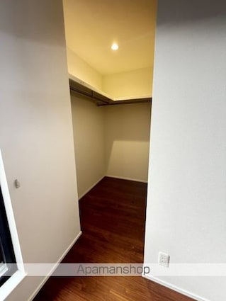 ラヴィ新八代[1LDK/34.36m2]の収納