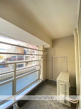 静岡県静岡市葵区両替町１丁目[1R/38.74m2]のバルコニー