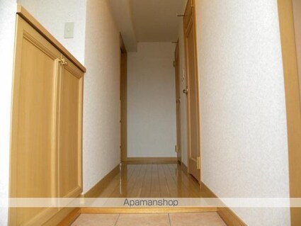 アンビシャス[1LDK/42.51m2]の玄関