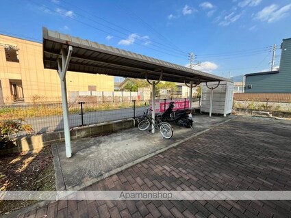 ロイヤルハイツ[1LDK/41.04m2]の外観5