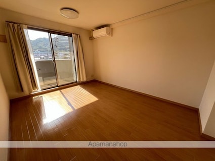 タロックス新居浜[2LDK/64.26m2]のリビング・居間