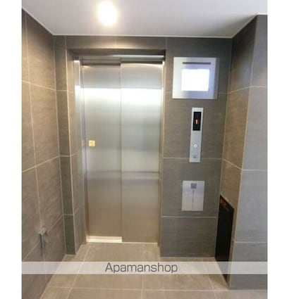 ディアレイシャス三軒茶屋[1K/25.57m2]の共用部2