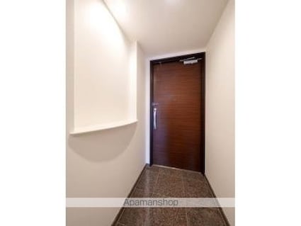 プライムアーバン新宿夏目坂タワーレジデンス[1DK/49.28m2]の玄関