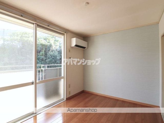ハイツ木崎B棟の内装写真