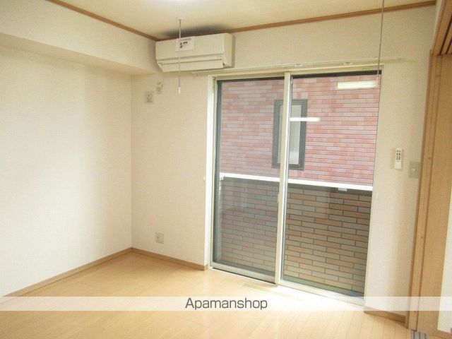 東北新幹線 盛岡駅 徒歩10分 2階建 築14年の内装写真