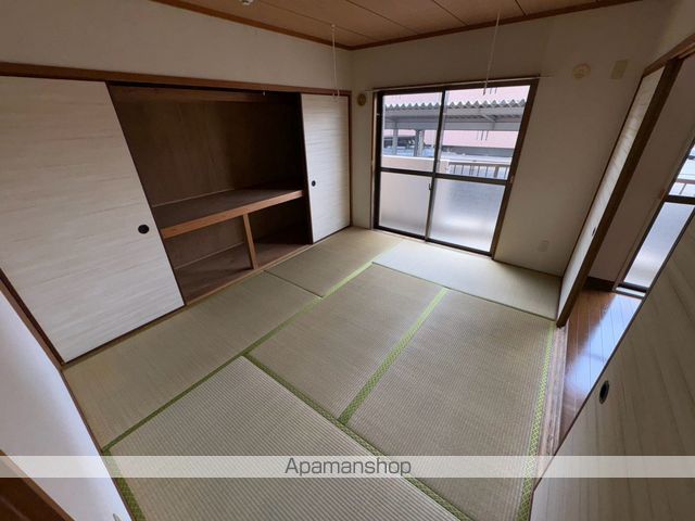 西村マンションIIの内装写真